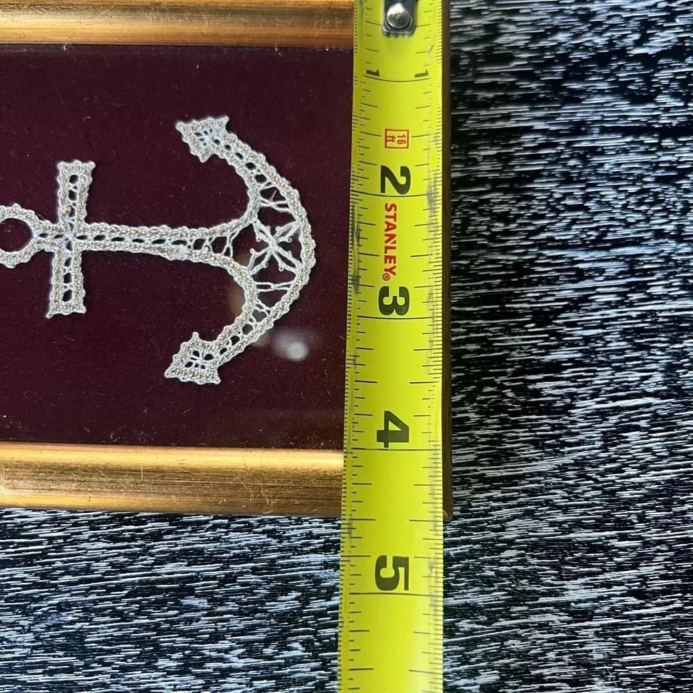 Handmade framed lace anchor - Picture 5 of 6
